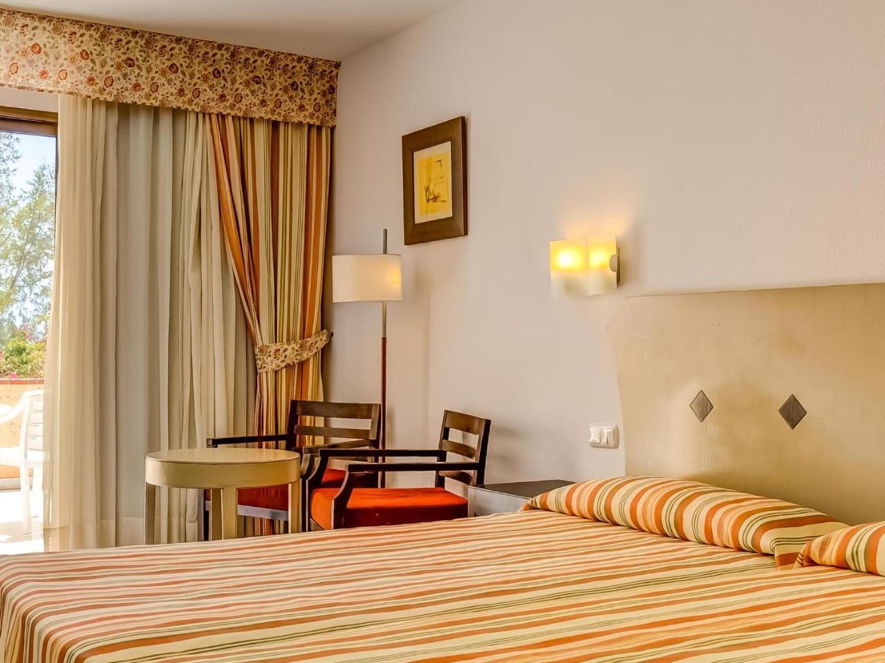 Sbh Taro Beach Hotel Коста-Кальма Екстер'єр фото